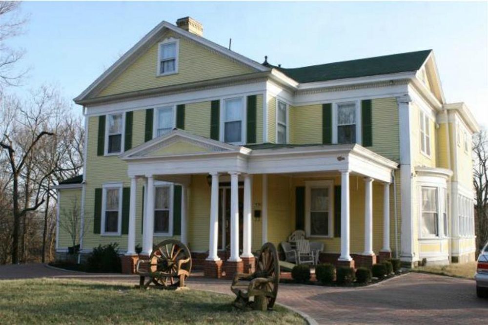 Six Acres Bed And Breakfast Синсинати Екстериор снимка